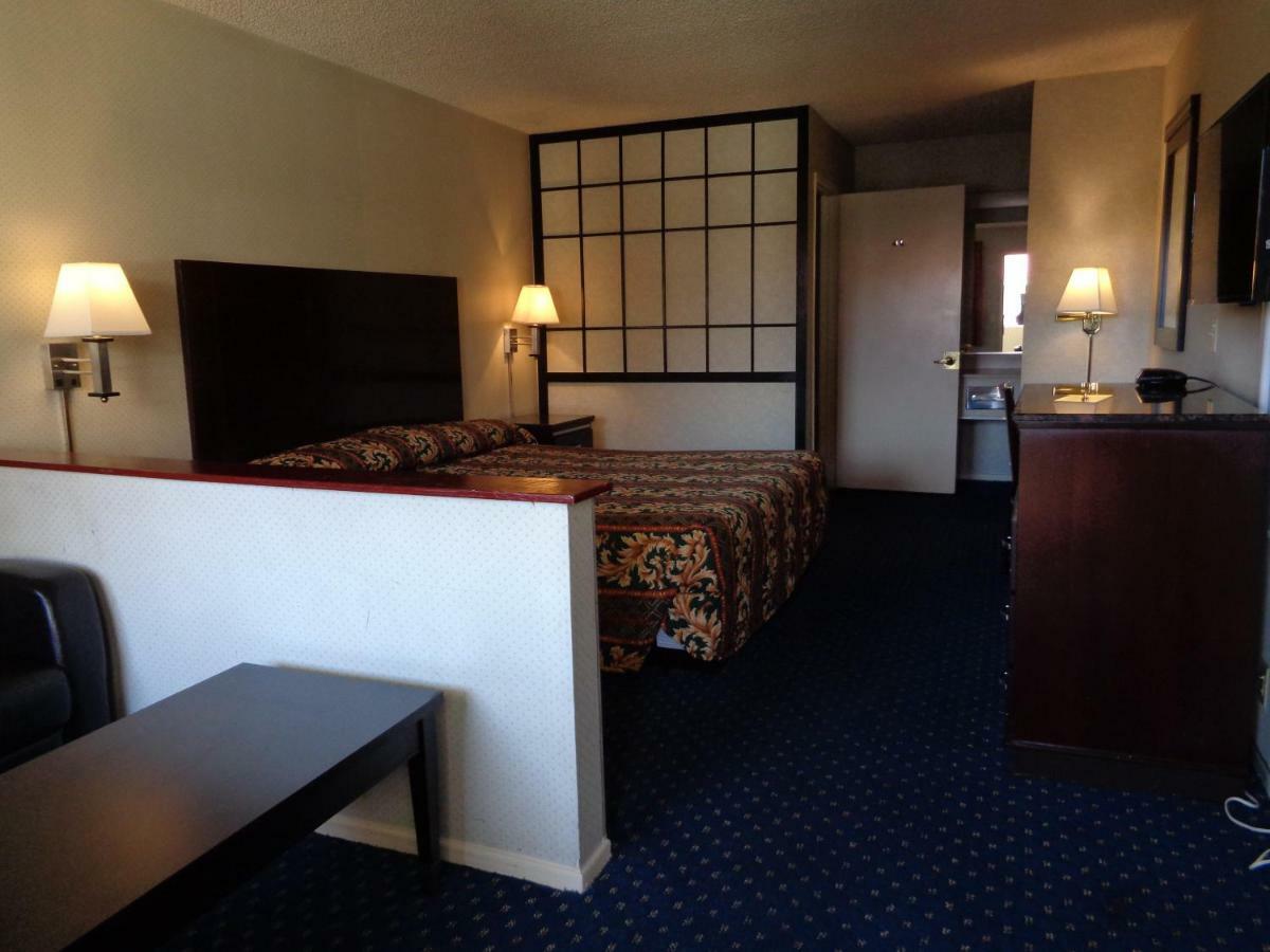Long Beach Luxury Inn Dış mekan fotoğraf